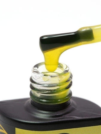 Цветная жесткая база Holy Rose Beauty для моделирования HARD Color Base №04 жёлтая 10 мл